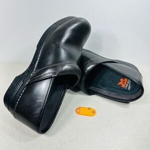 Dansko XP Black Clogs Nursing Shoes Size 42